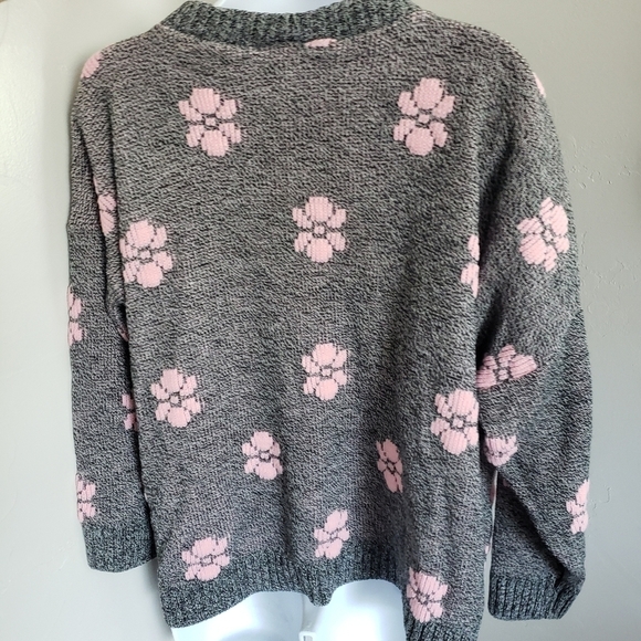 Custom Design Sweater Grey Pink Floral Swirls Vtg - Picture 6 of 7